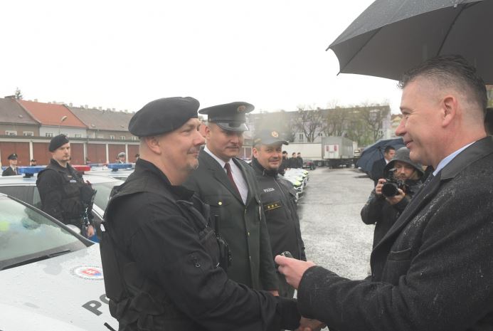 Seattle, USA — Sunrise, Sunset, and Moon Times for Today visual data 7